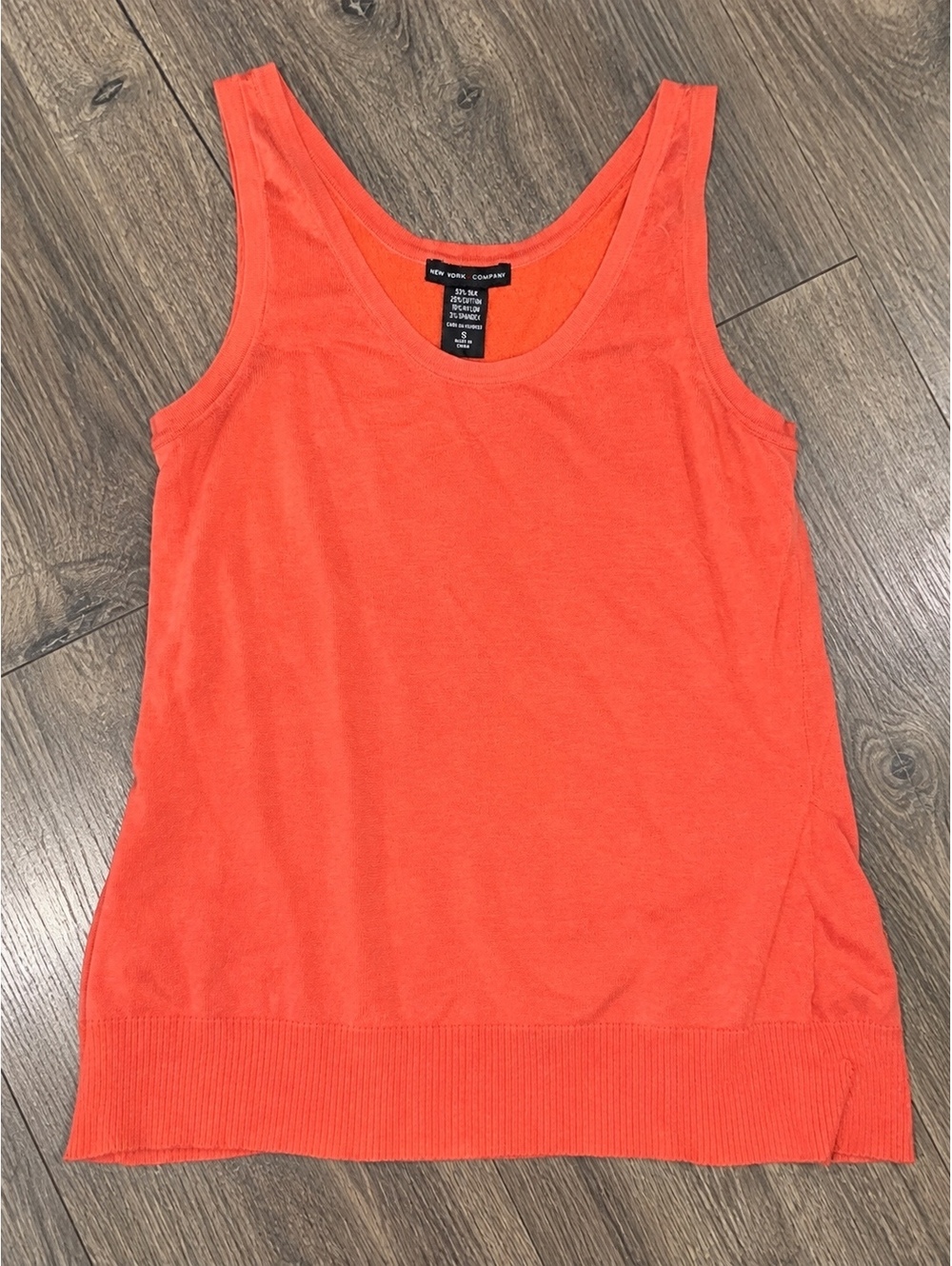 New York & Company Orange Silk Blend Tank Top Size S